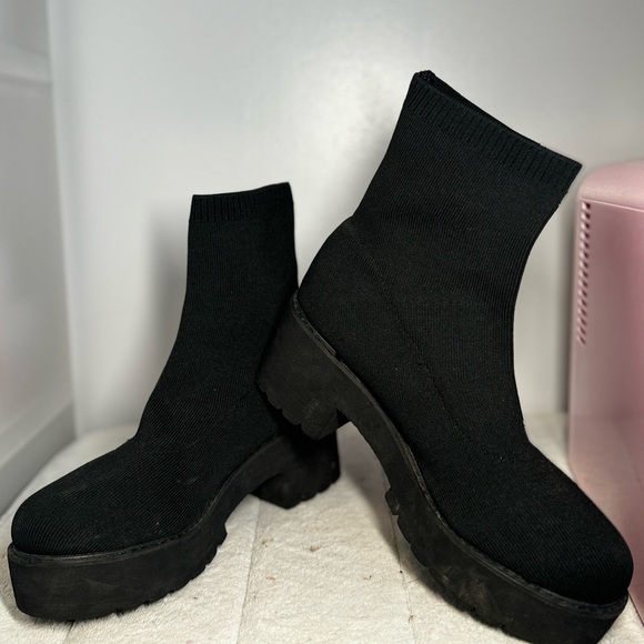 Black sock-life boots - Picture 2 of 3